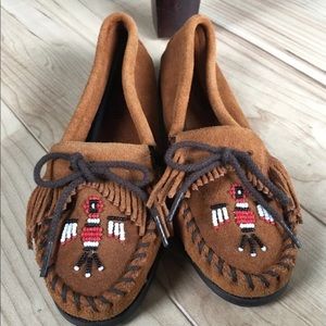 Minnetonka Thunderbird Moccasin Shoe